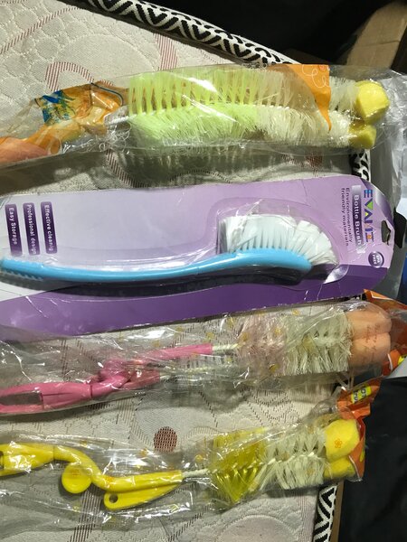 Brosse à multiples fonctions