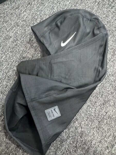 Nike Pro Therma-FIT Cagoule