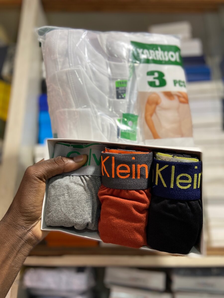 Lot de 3 boxers et 3lot debard