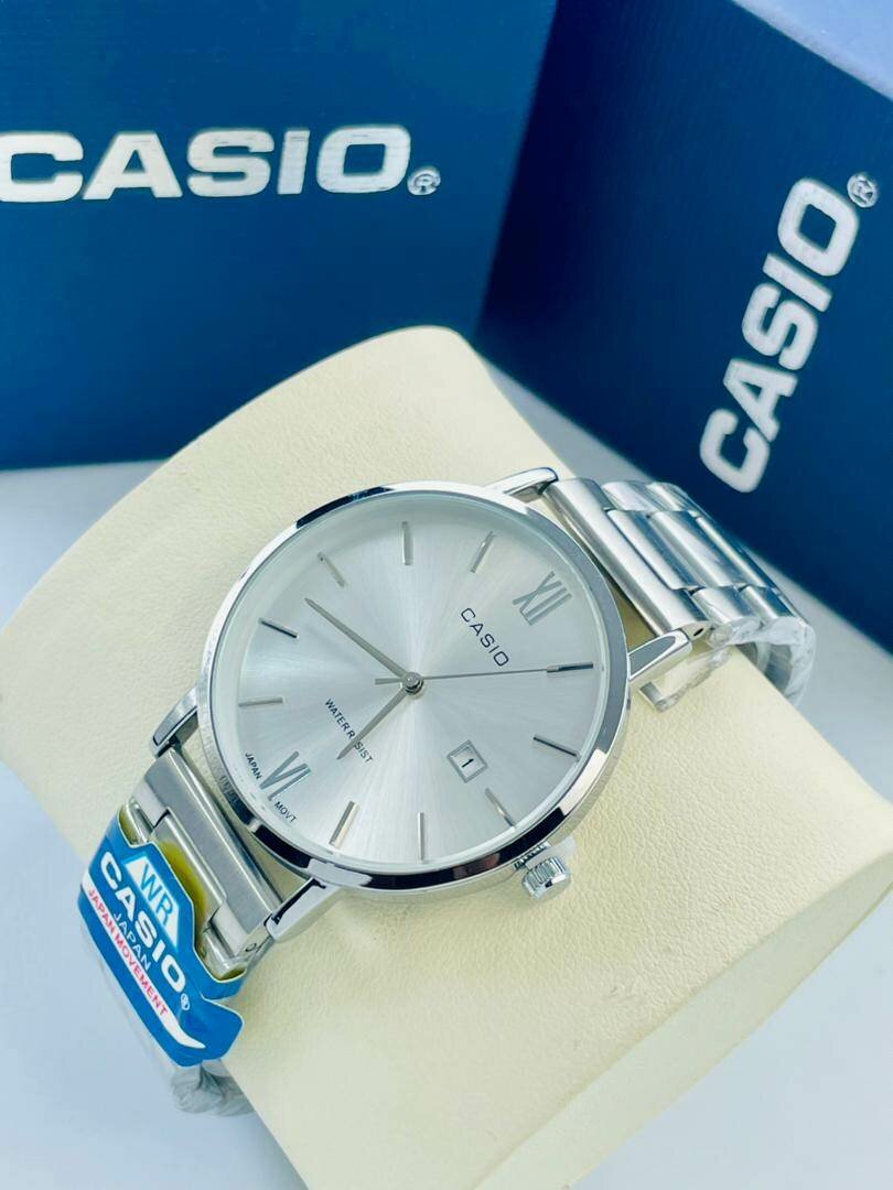 Montre CASIO classique homme
