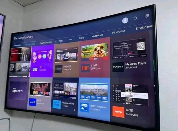 Smart TV UHD 4K 55"