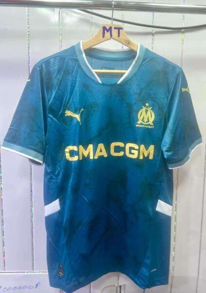 Maillot Marseille écussons en broderie version supporter