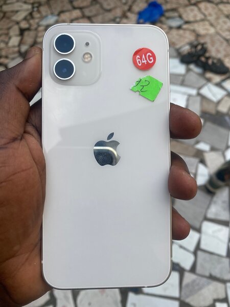 iPhone12 simple 64g casi