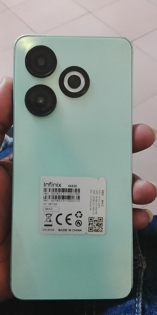 Infinix SMART8