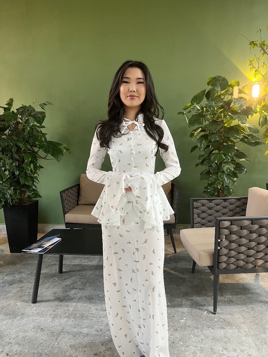 Очень женственное платье