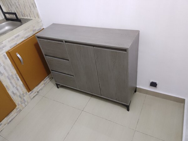 Buffet moderne en bois