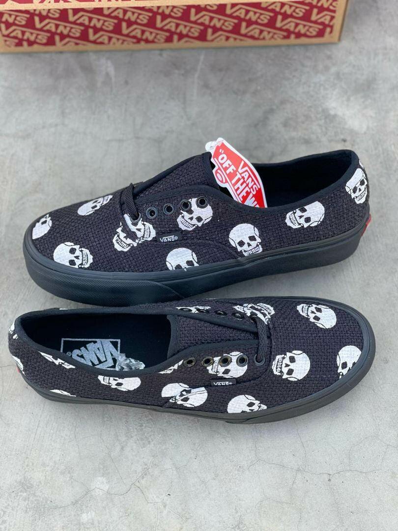 Chaussure Vans dans carton