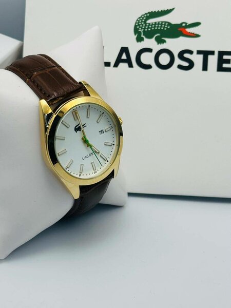 Montre Lacoste Dorée