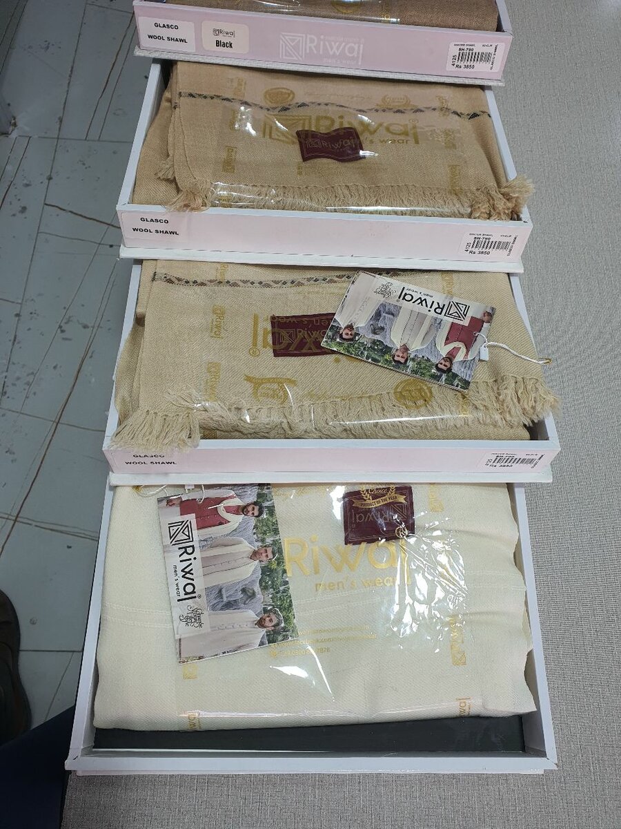 Riwaj pashmina shawl