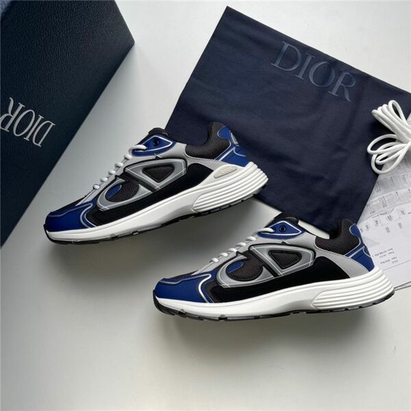 PAIRE DE BASKET