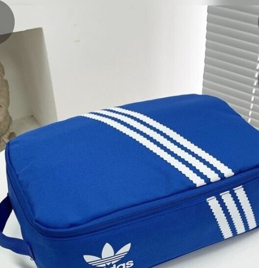 Sacs de sport Nike et Adidas