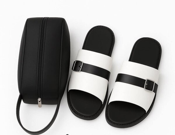 Sandales élégantes avec trousse