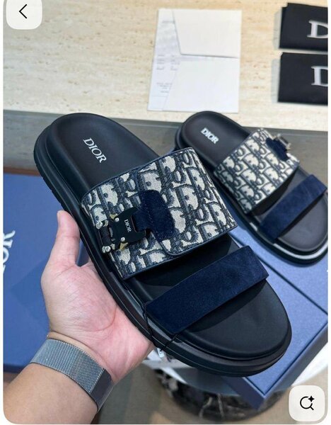 Sandales Dior élégantes homme