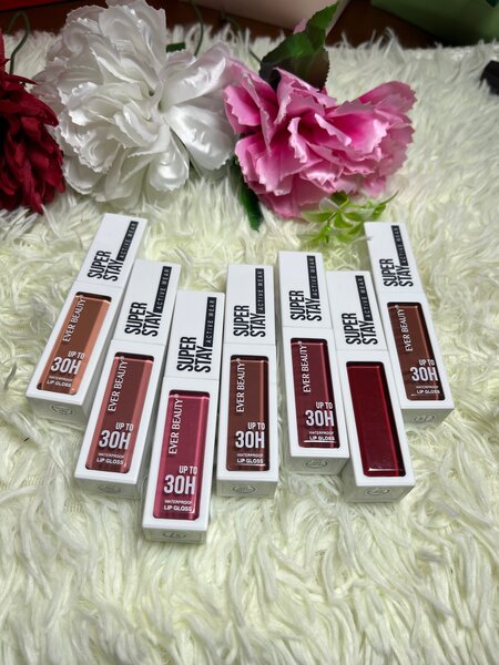 Rouges à lèvres longue tenue