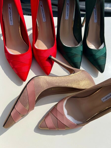 Ladies heel