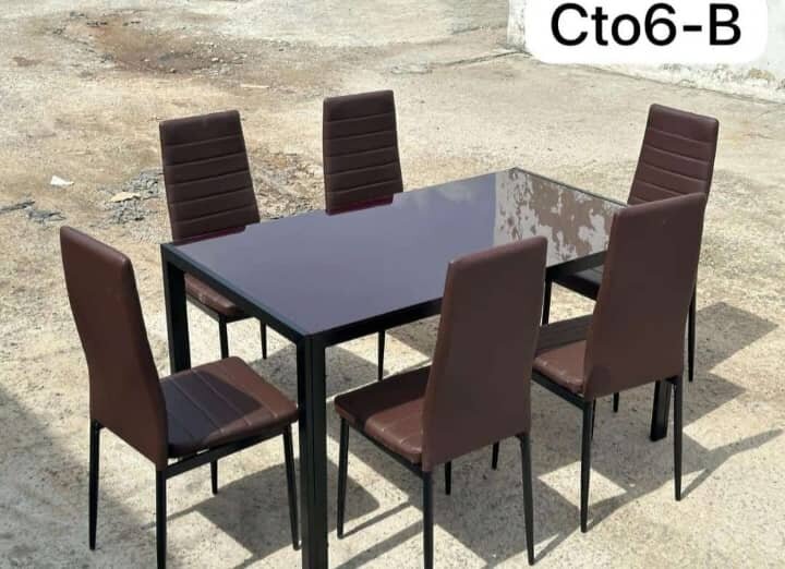 Table à manger 6 chaises