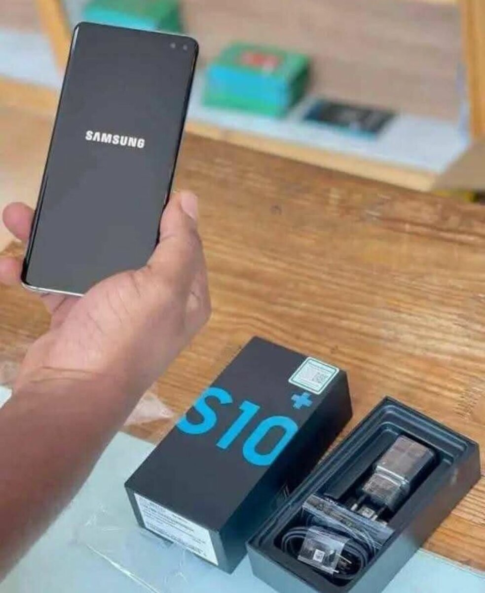 Samsung Galaxy S10+ Neuf Android