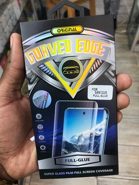 Full glue Screenprotectors