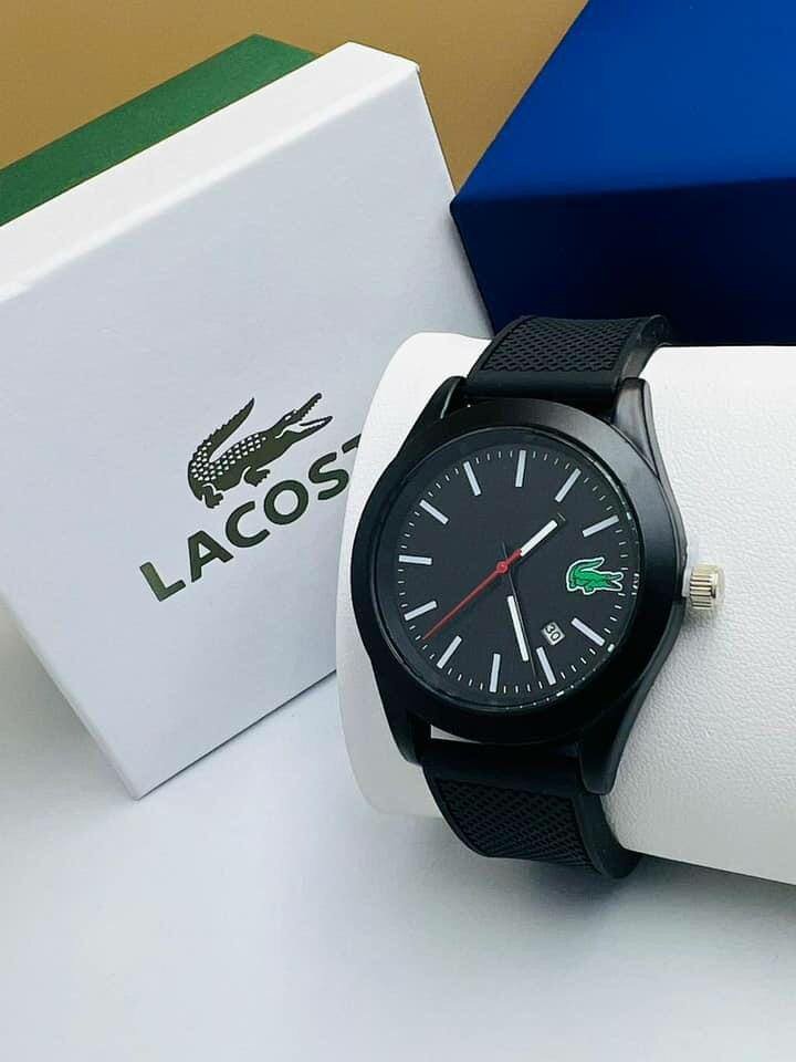 Montre de luxe lacoste