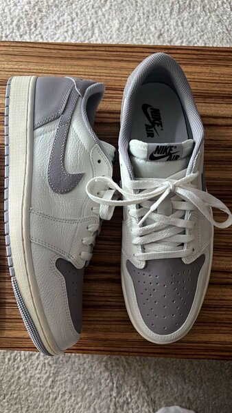 Baskets Nike Air Jordan blanches