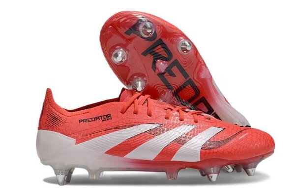 Chaussures de foot Adidas