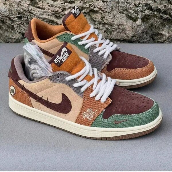 NIKE SB SHOES