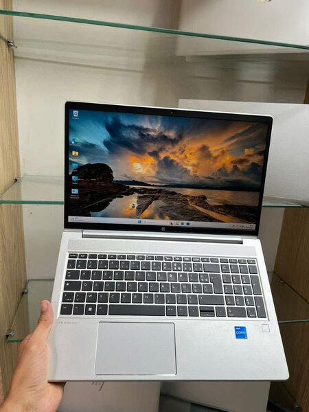 Ordinateur Portable HP Moderne
