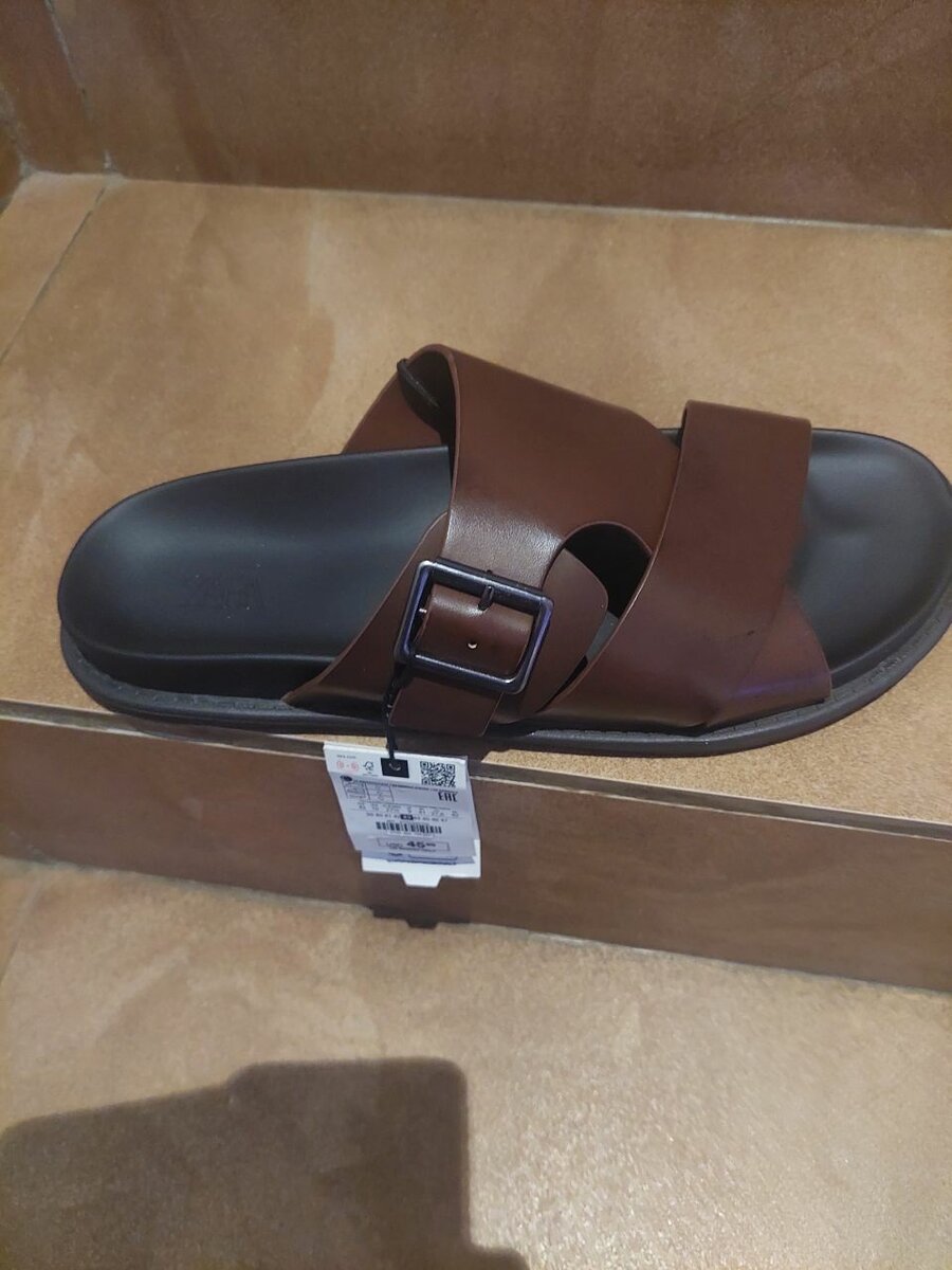 Sandales ZARA authentique