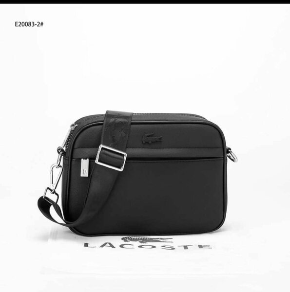 Sac bandoulière noir élégant