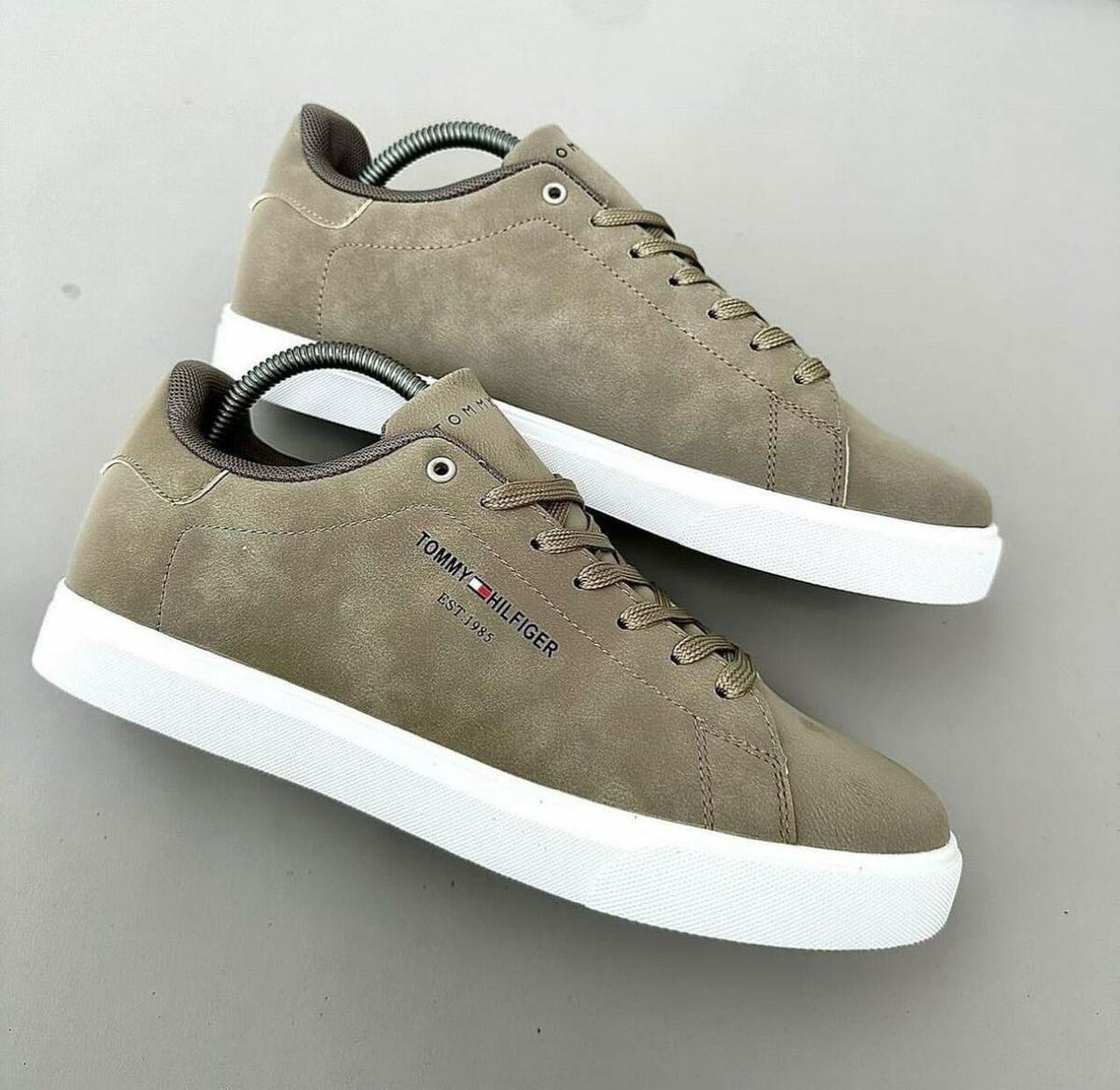 TOMMY HILFIGER SNEAKER