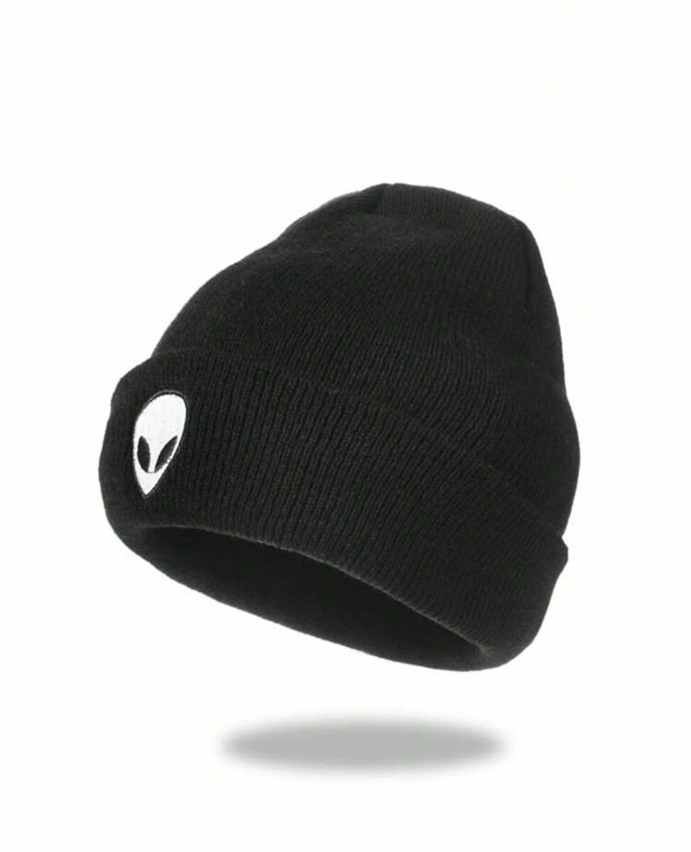 Bonnet Noir Motif Unique