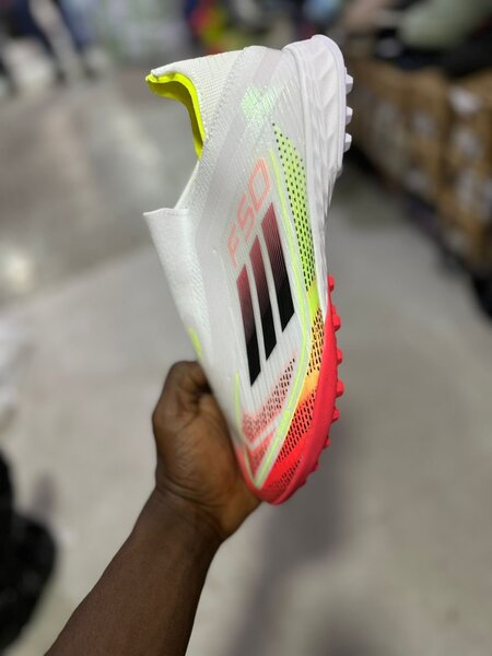 SYNTHÉTIQUE  ADIDAS F50