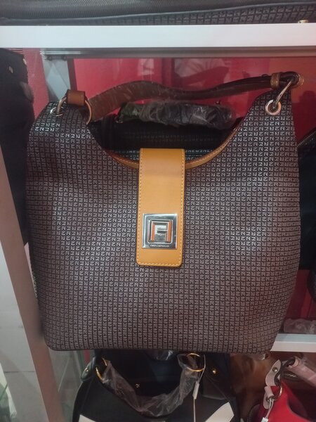 Sac à main texturé Ted lapidus