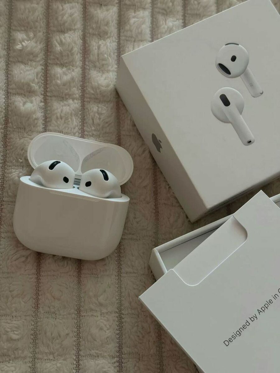 Apple AirPods 4 Wireless Earbuds