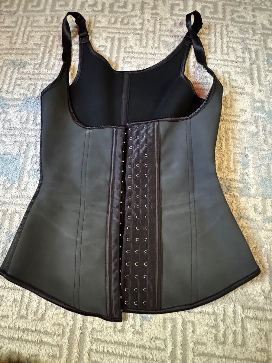 Корсет утягивающий