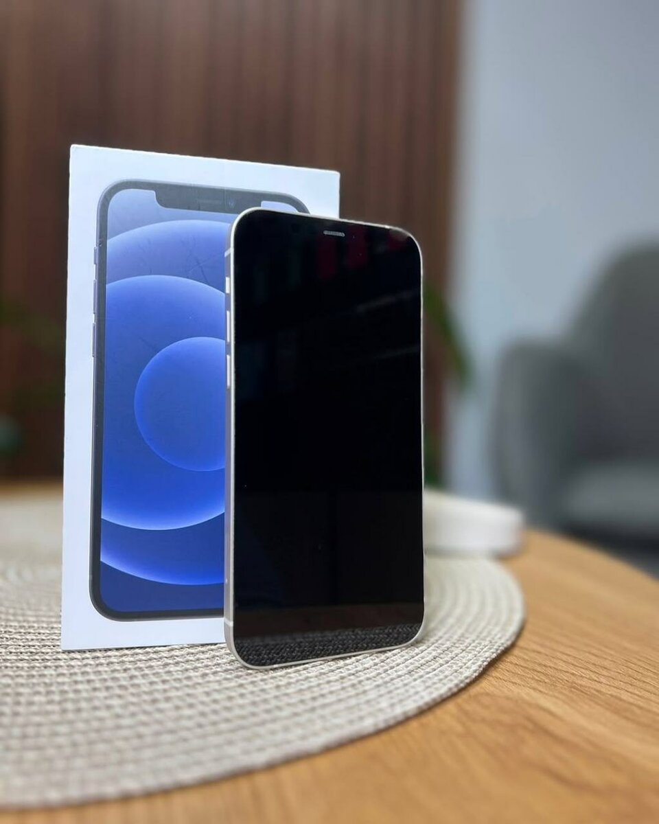 IPhone 12 - 128Go - nouveau