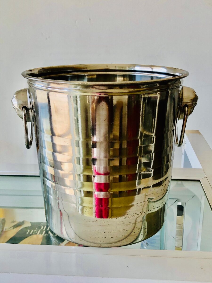 Stainless cooling bucket