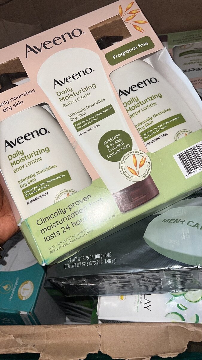 Aveeno Daily Moisturizing lotion