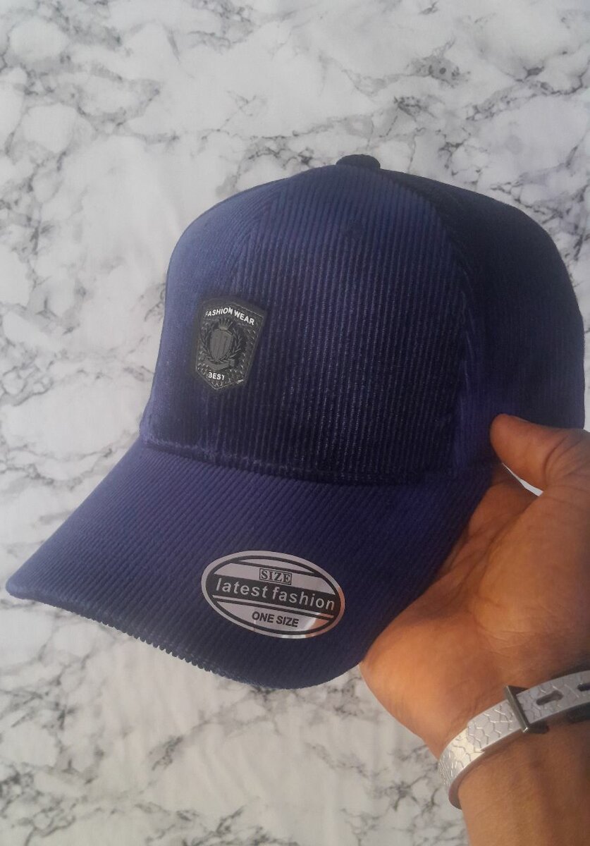 Casquettes unisexes en velours