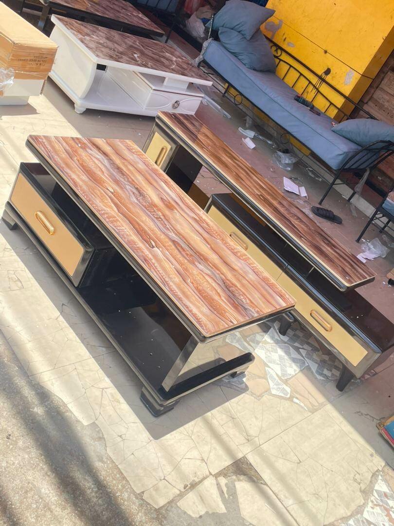 Élégant ensemble de tables TV