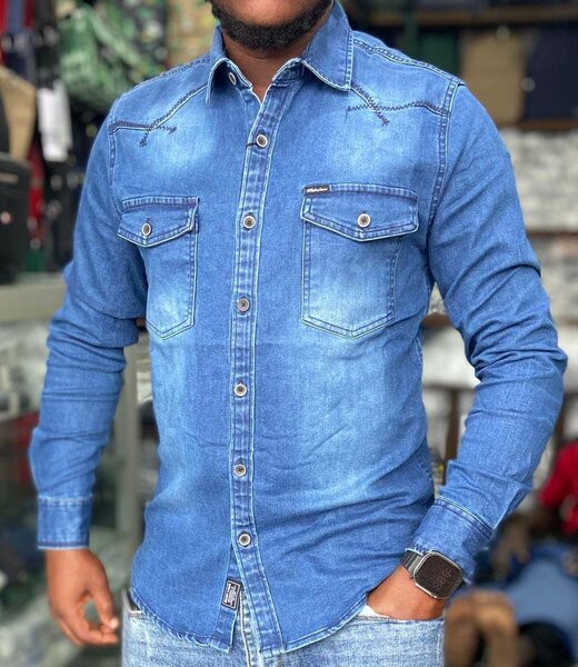 Chemise en jean homme tendance