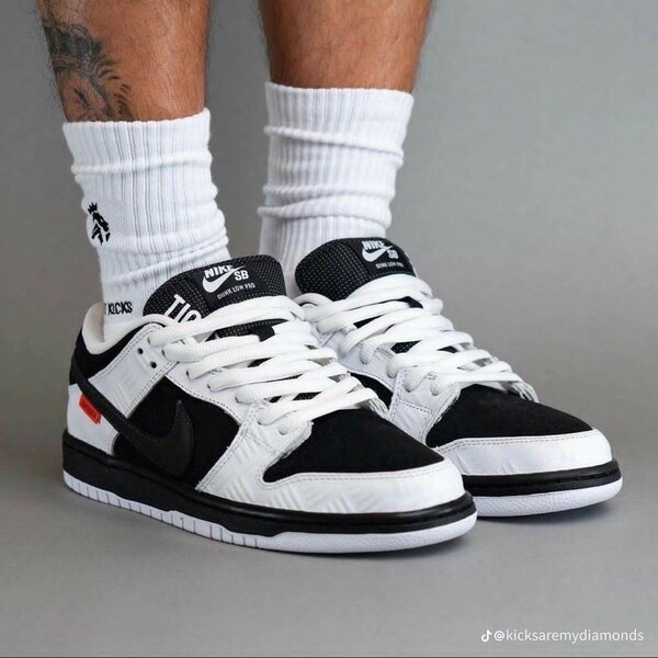 NIKE SB