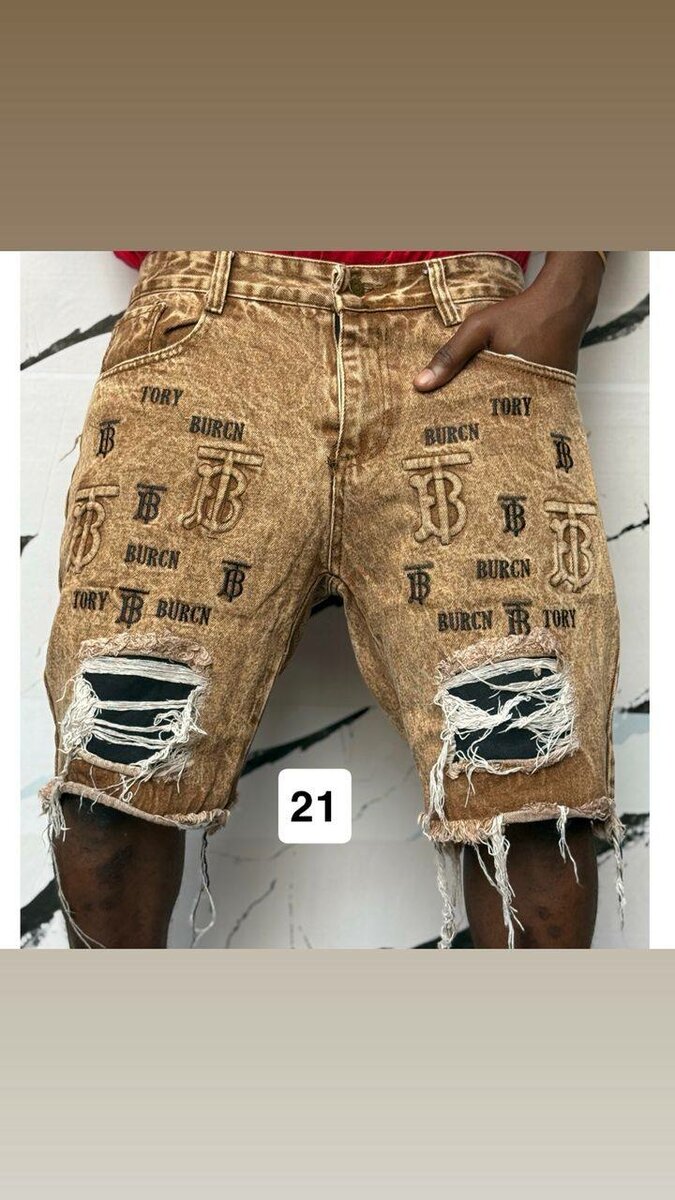 Shorts en Jean Déchiré Homme