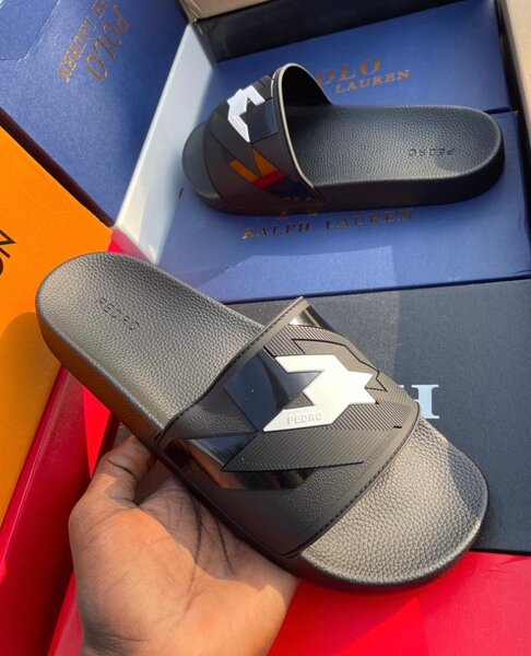 Sandales de designer élégantes