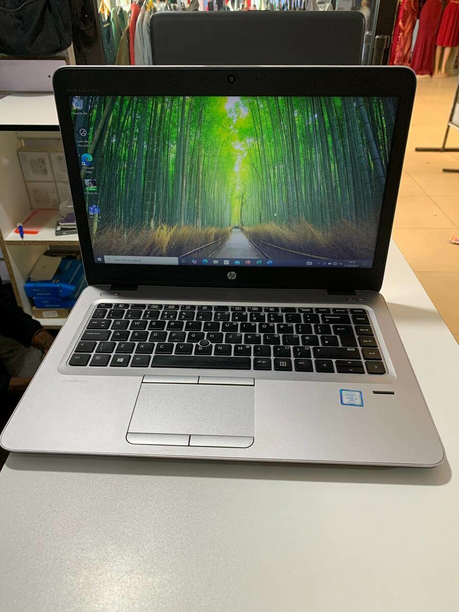 HP elitebook Book  UK imports