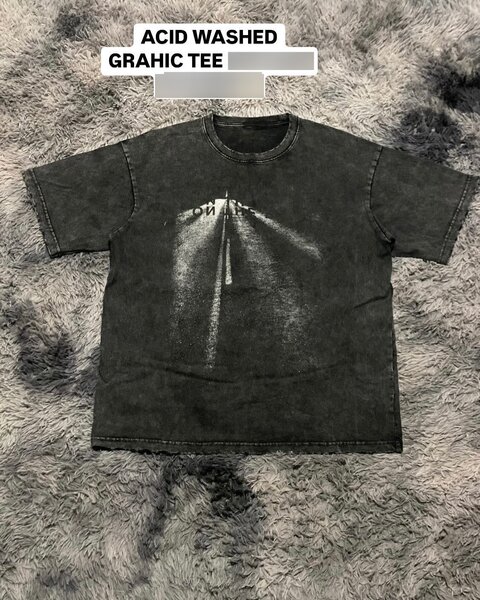 Acid washed grahic tee