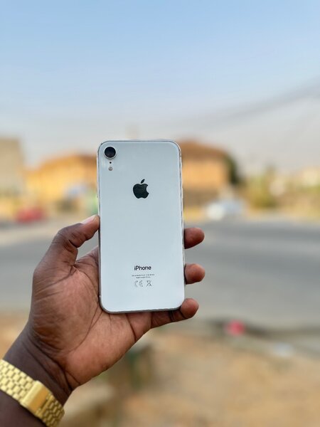 iPhone XR 64giga de couleur blanche