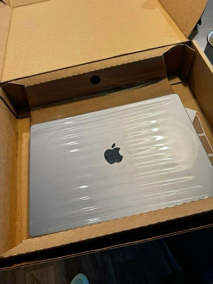 MacBook Pro Neuf 2023