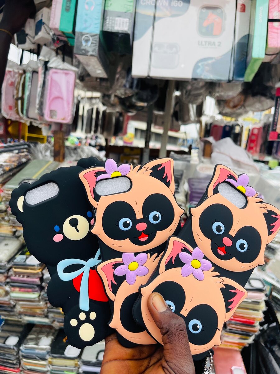 iPhone  6,7,8plus toy case available