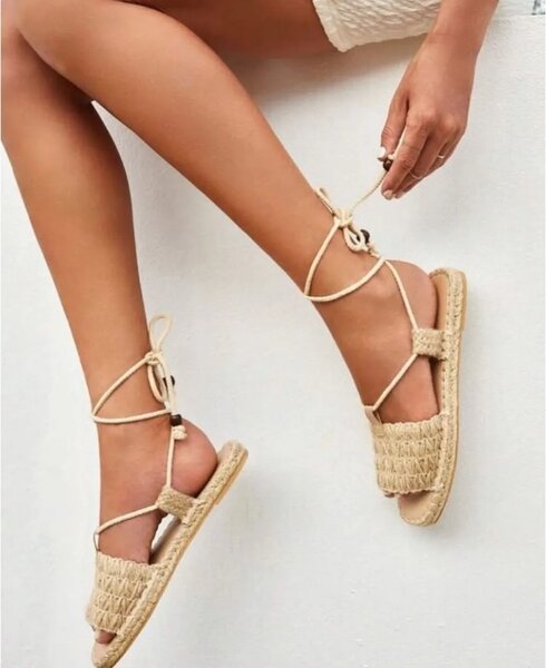 Босоножки Zara